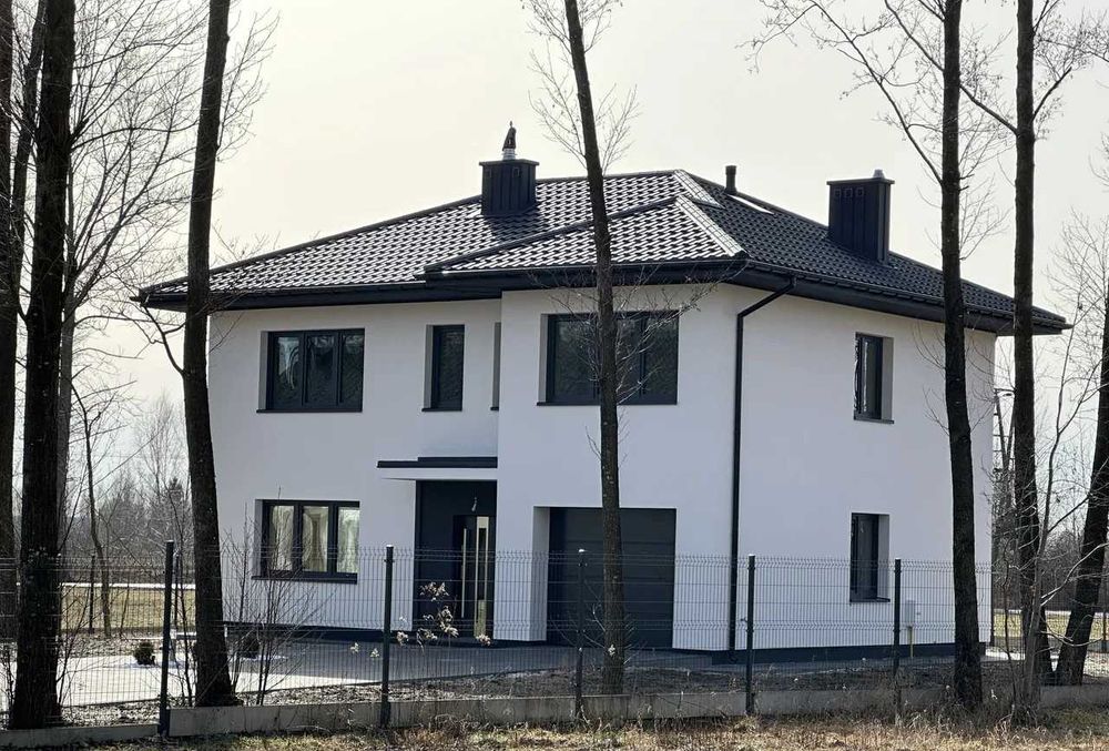 Продам двоповерховий будинок , Хай-тек