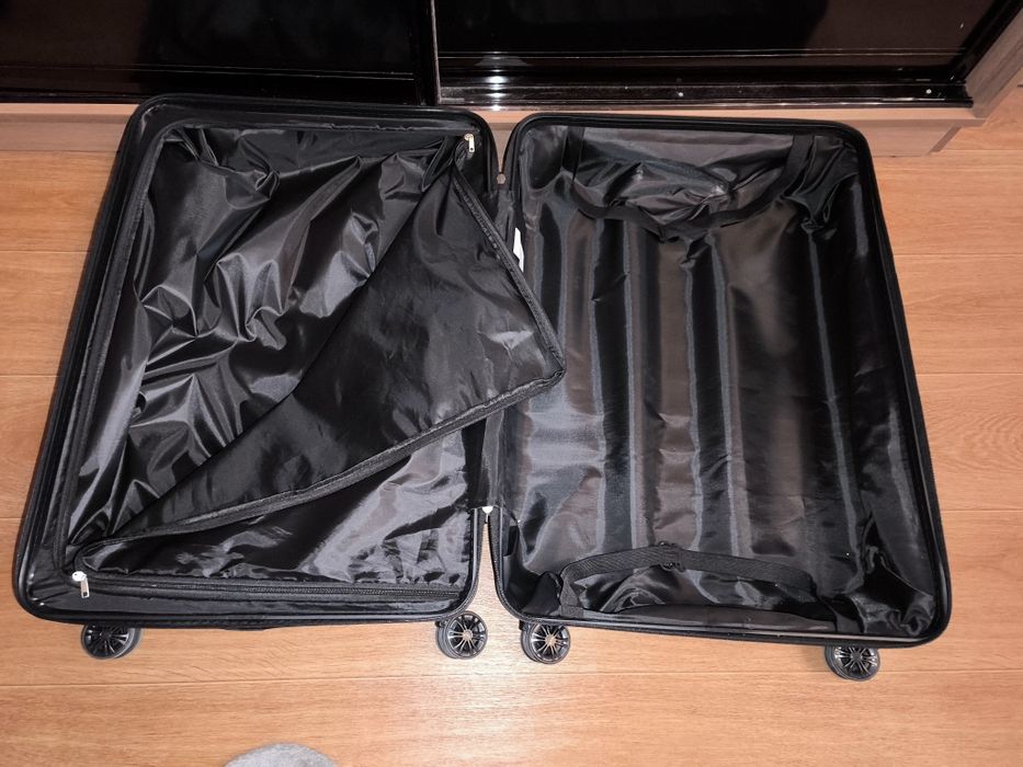 Валіза розміру L