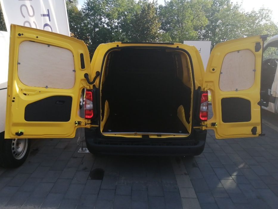 Peugeot Partner L2H1 Zabezpieczenie paki auta dostawczego