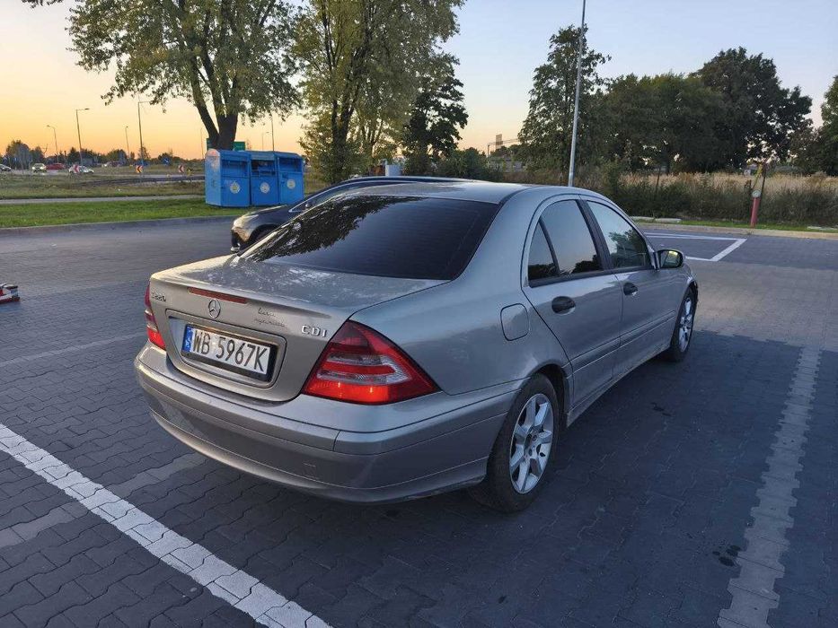 Renault Megan 2011, 1,9 дизель Scenik 2004р 1.9 dCI , механіка,  !!!