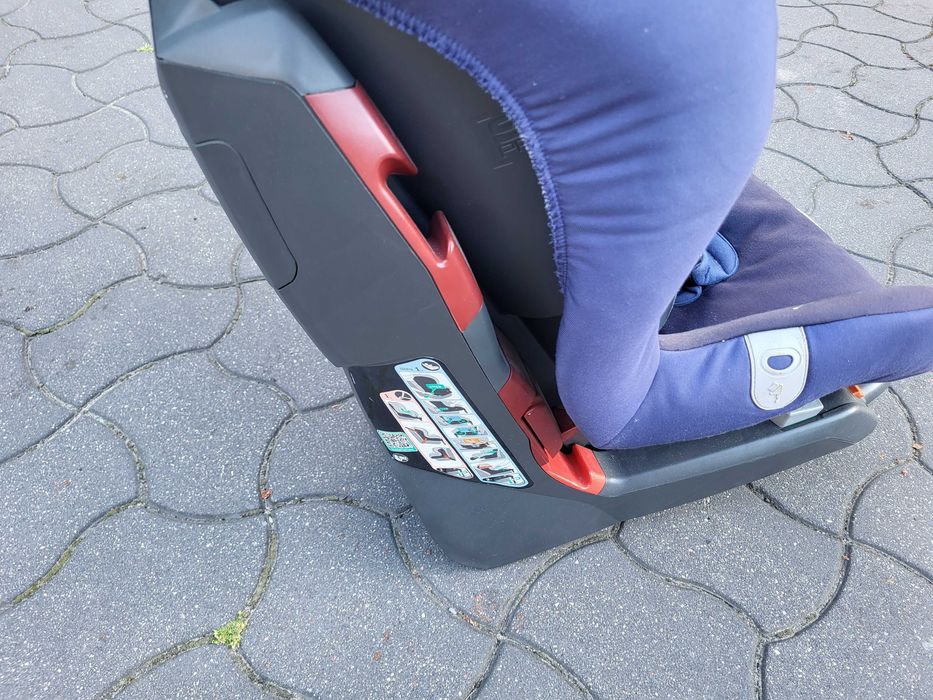 Fotelik samochodowy Britax-Romer Safefix Plus 9-36 kg isofix bezwypadk