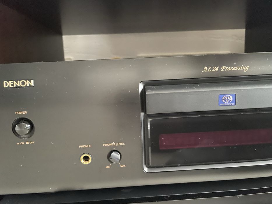 Denon DCD- 1500AE super stan