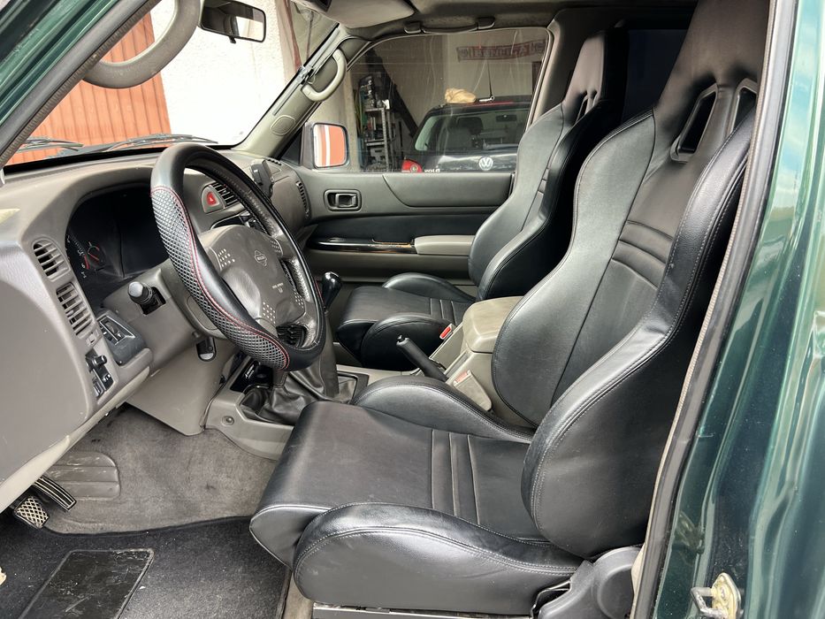 Nissan patrol gr y61 full extras