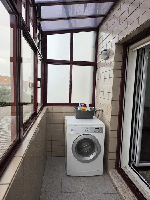 Quarto junto ao ISCAP e Hosp. S. João