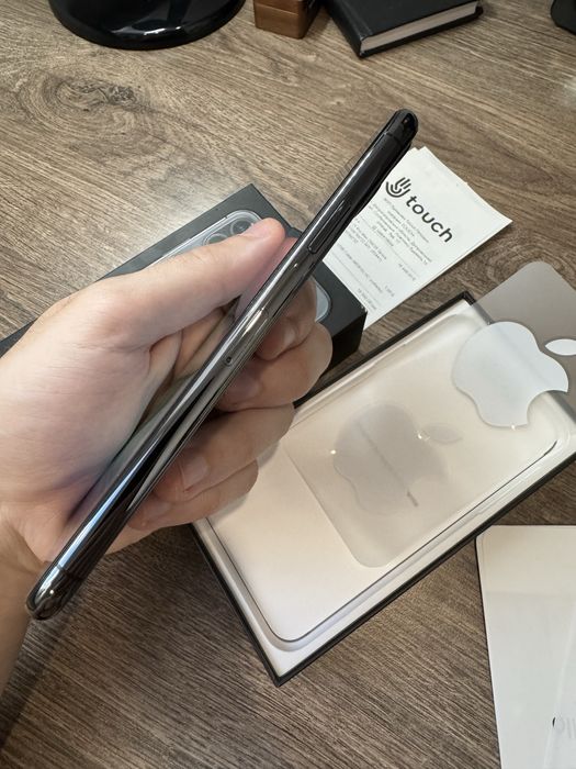 Iphone 11 pro max 256 Space Grey neverlock состояние НОВОГО