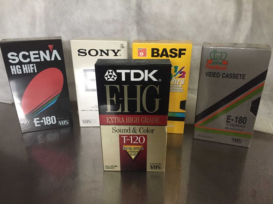 VHS Video Cassettes64729832199426123