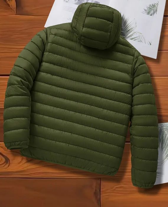 Продам куртку розмір М