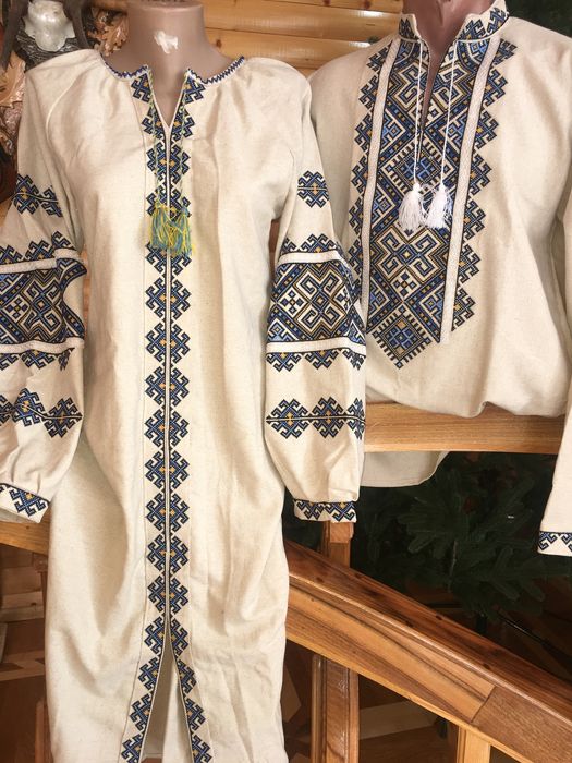 Парні вишиванки.