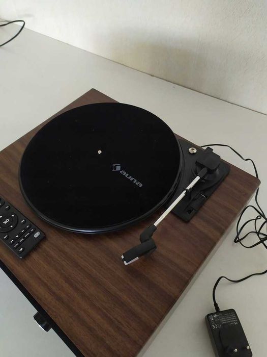 Gramofon Connect Vinyl Cube z radiem internetowym DAB BT