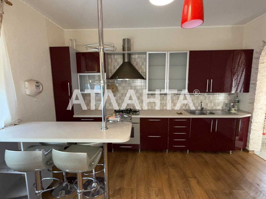 Добротный и ухоженный дом площадью 120 м², участок 9 соток.