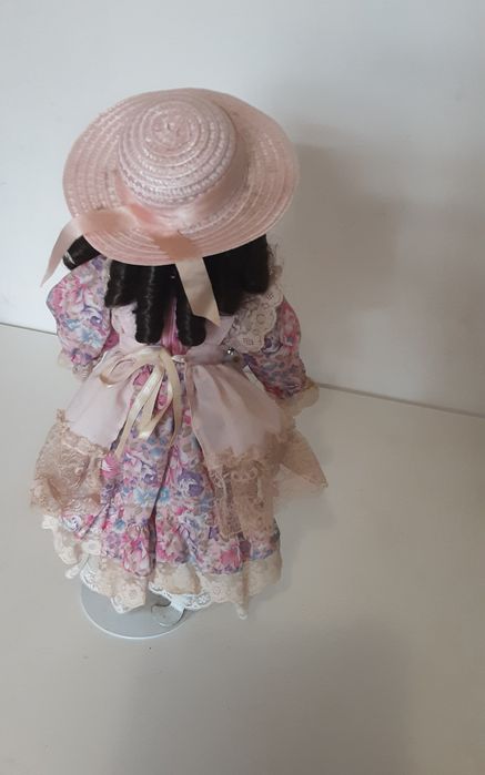Boneca dama antiga