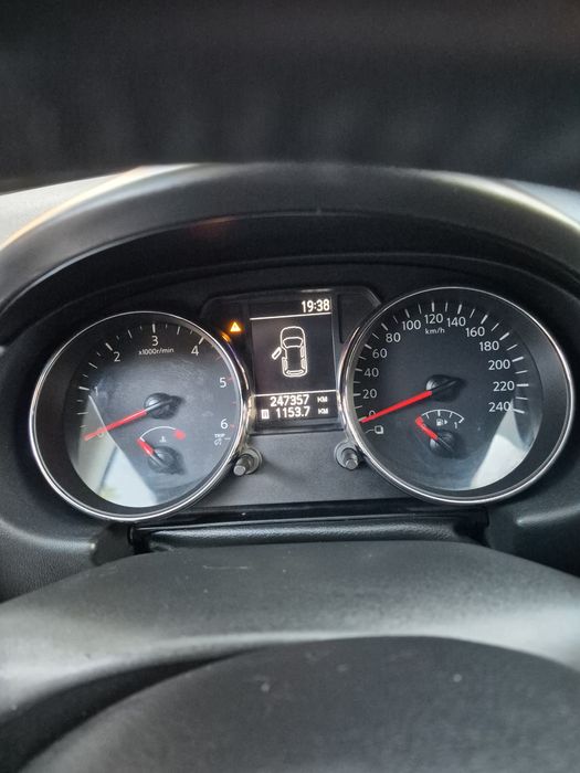 Nissan Qashqai + 2