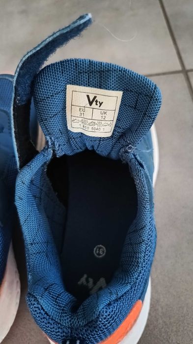 Buty sportowe rozmiar 31