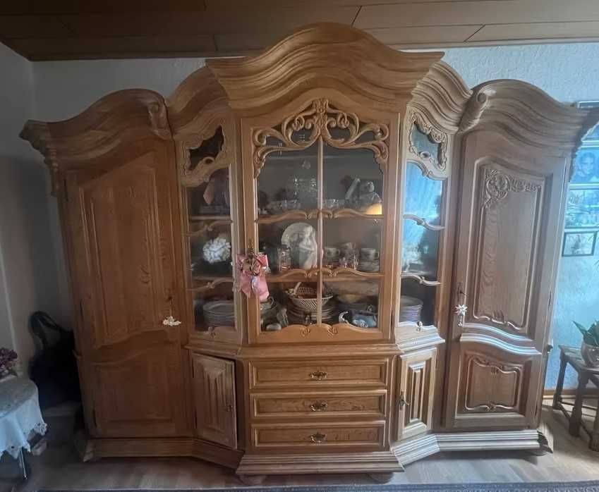 Piękny rzeźbiony kredens dębowy lity dąb biblioteka massiv dąb naturalny