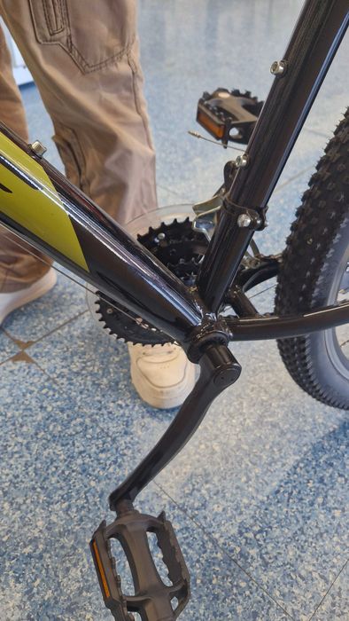 Bicicleta praticamente nova