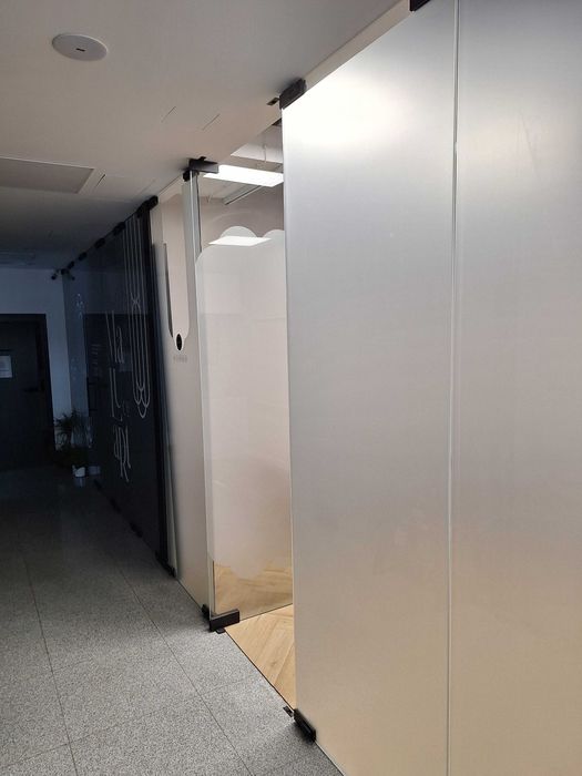 LOKAL UŻYTKOWY NA WYNAJEM B6 – Galeria Za Rogiem Kłobudzka