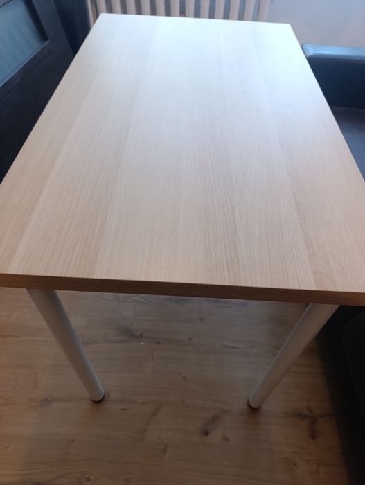 nowy stolik/ biurko IKEA Adils
