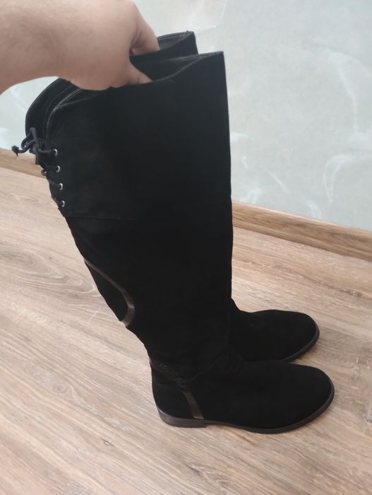 Жіночі ботфорди з натуральної замші