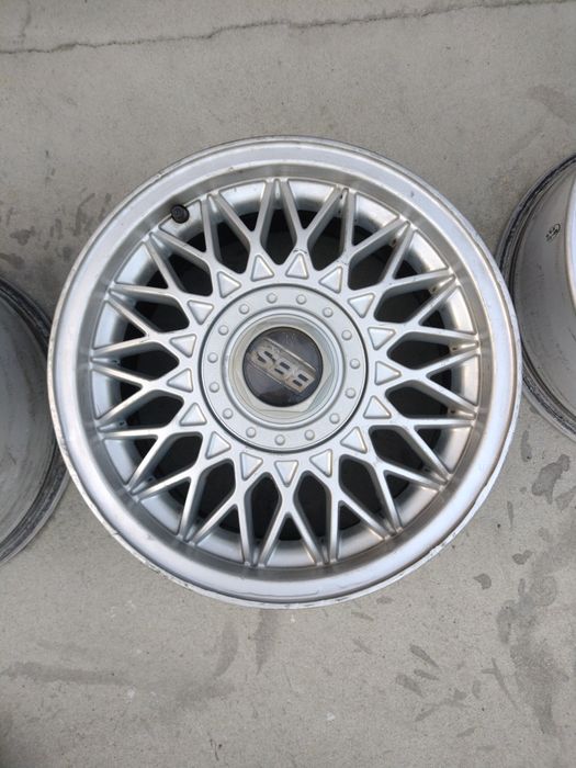 Sprzedam felgi R15 5/112