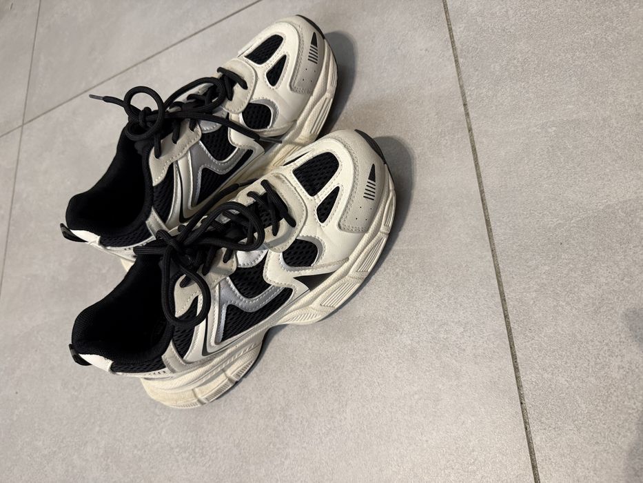 buty sportowe damskie