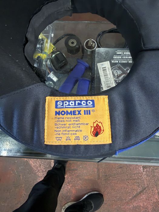 Proteção pescoço Sparco Nomex III