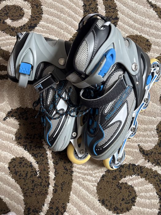 Ролики дорослі.    В гарному стані