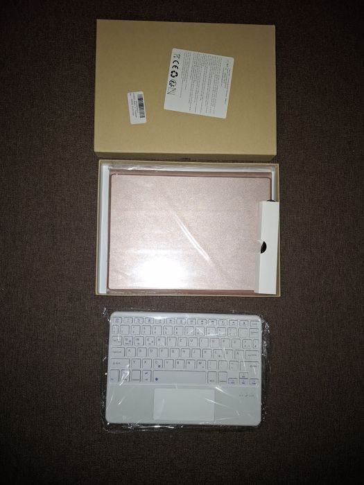 Чехол-клавиатура для планшета iPad 7,8,9