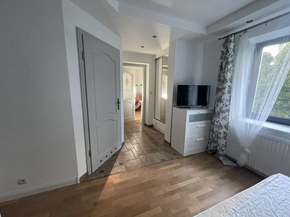 Pokoje i apartamenty