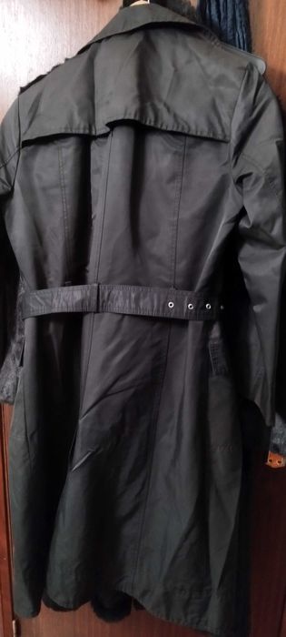 Gabardina preto em bom estado