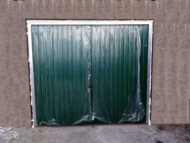Brama garażowa Drzwi garażowe wymiary dwuskrzydłowe uchylne