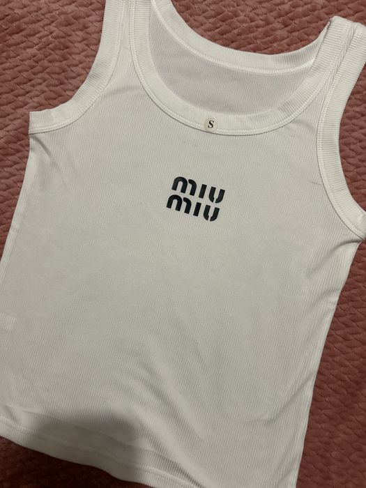 T shirt Miu Miu tamanho S