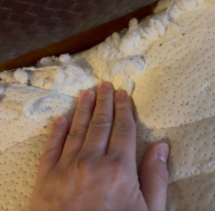 Самовивіз матрас 2022р,потребує клінінгу,ліфт,генератор