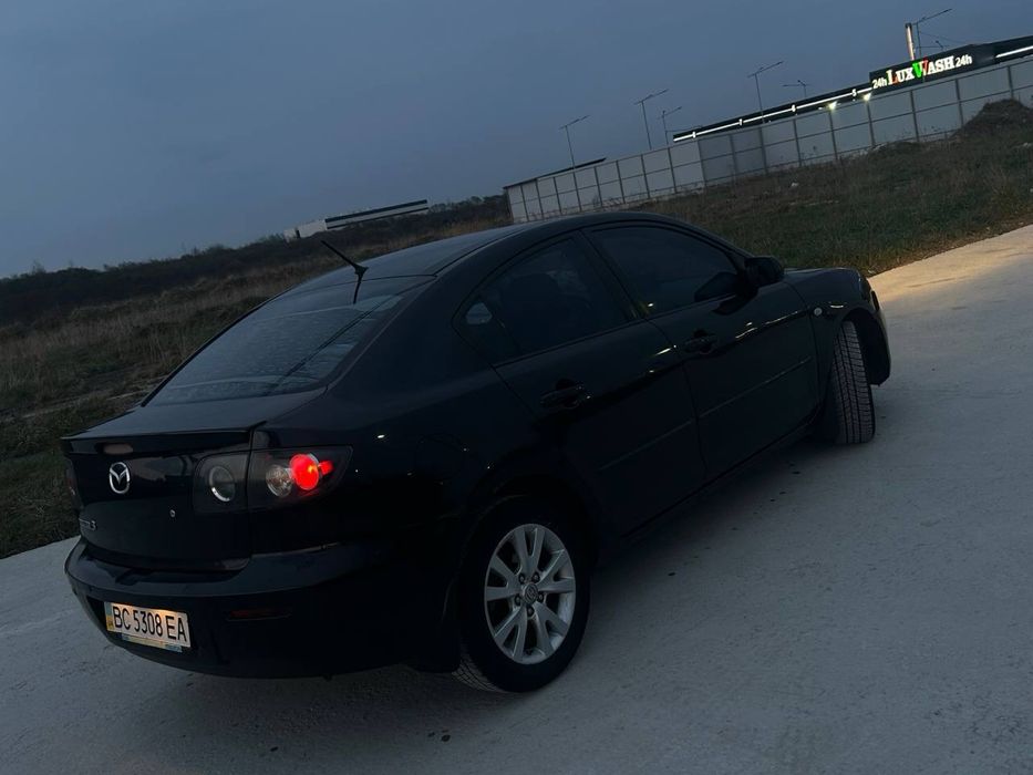Mazda 3 2007рік 1.6 бензин