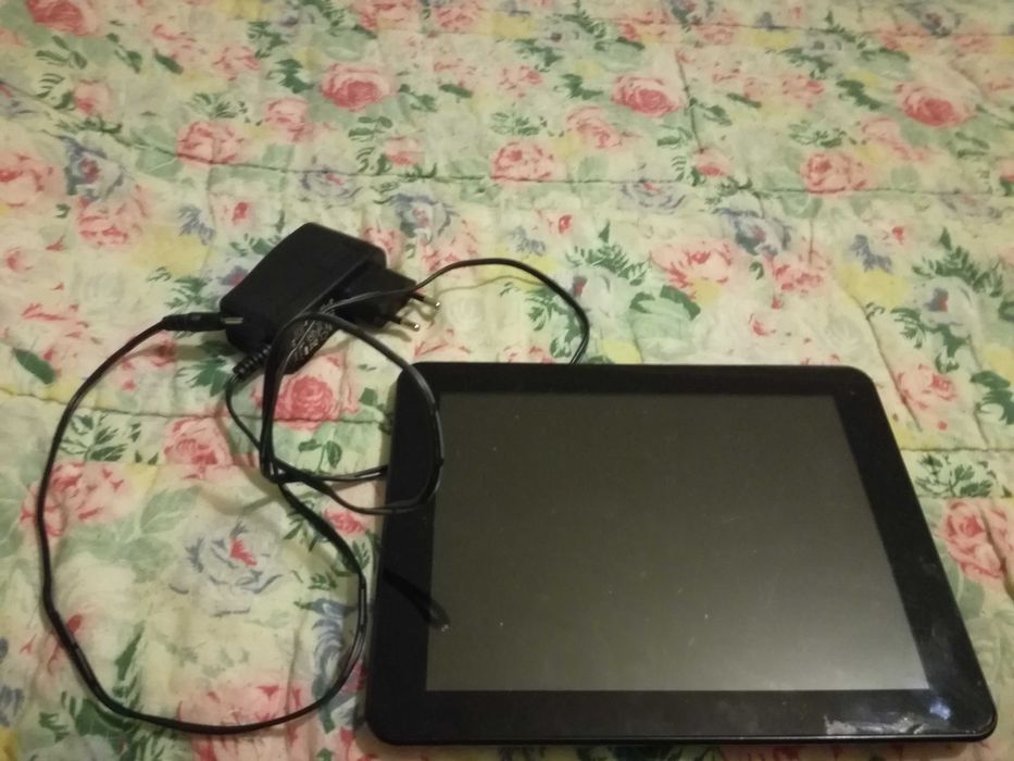 Tablet Storex 4gb de 8 polegadas usado