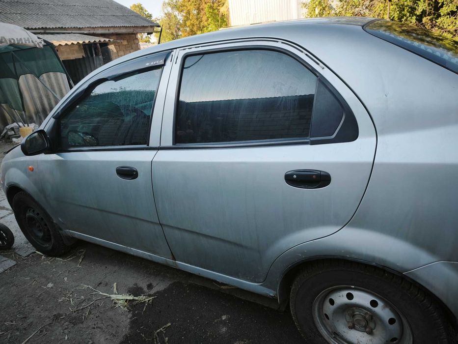 Продам Шевроле Авео 2004год