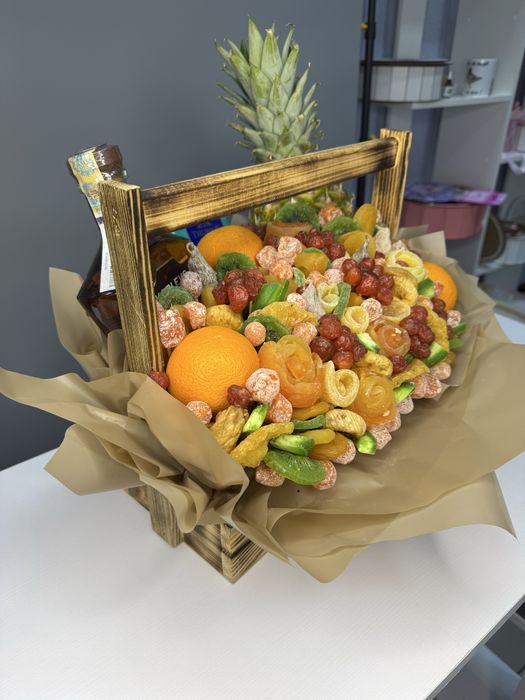 Букет сухофруктів | Подарунок із сухофруктів | Букет у корзині