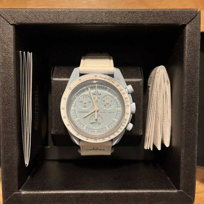 Omega x Swatch SO33L100 - Uranus z Diamentowym Logo