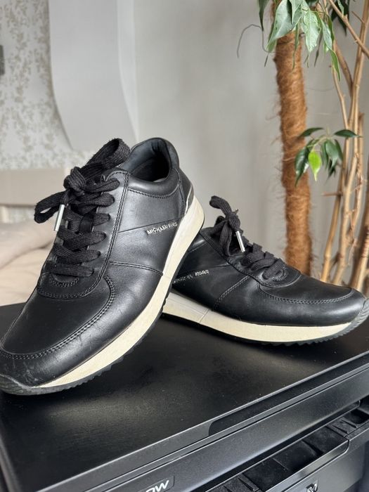 Кросівки Michelle kors