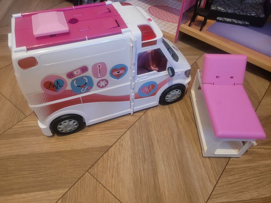 Zestaw barbie domek, kampery samolot