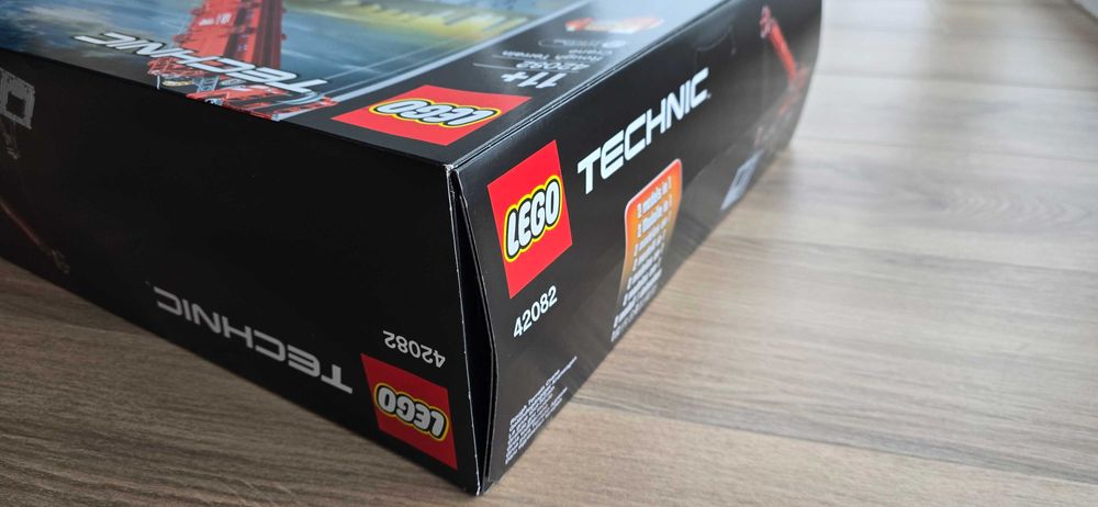 Lego Technic 42082 - Rough Terrain Crane