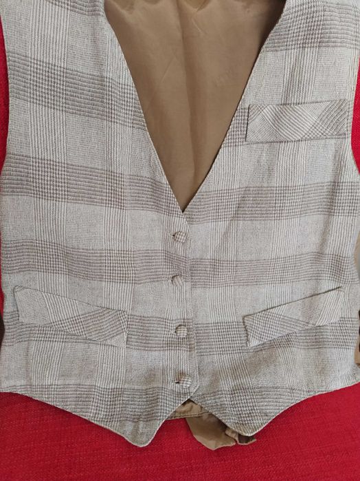 Colete bege com xadrez castanho tamanho S/M