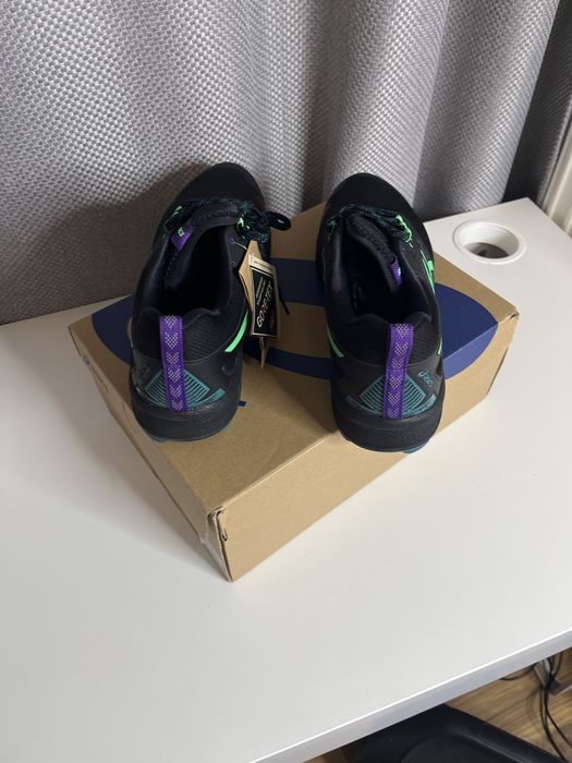 Buty biegowe ASICS GEL-FujiSetsu 3 G-TX | Gore-Tex | Kolce |