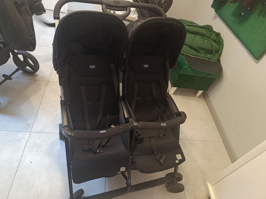 Wózek dla bliźniąt