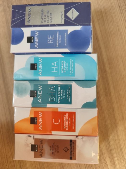 Zestaw serum do twarzy Avon