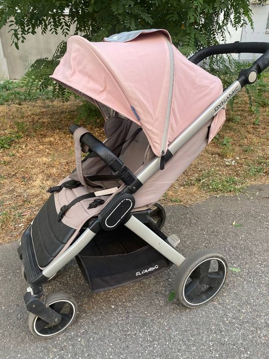 Коляска прогулочная