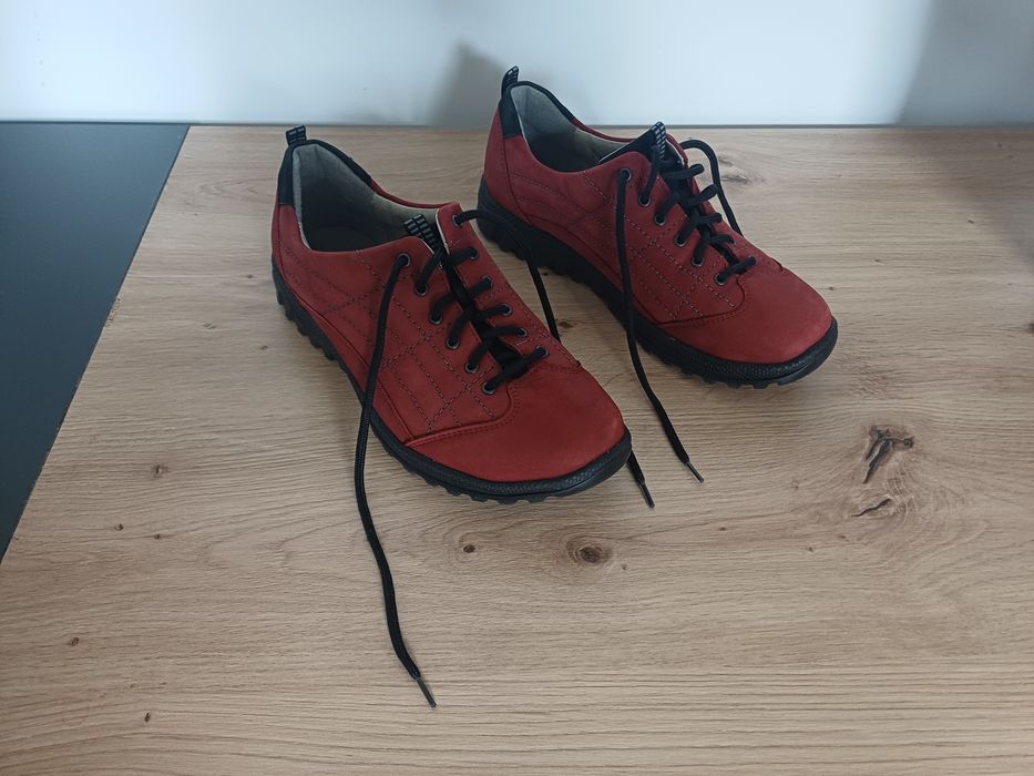 Buty Medicus rozmiar 37 wkładka 24 cm bardzo dobry stan wygodne