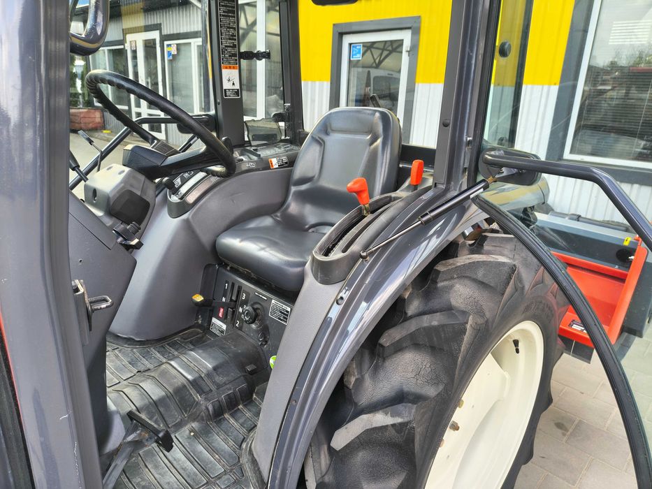 Японський мінітрактор Кубота Kubota KT 285