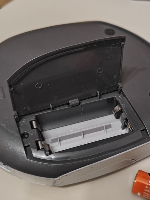 Discman Sony Walkman D-E340 + Głośniki Creative Travel Sound