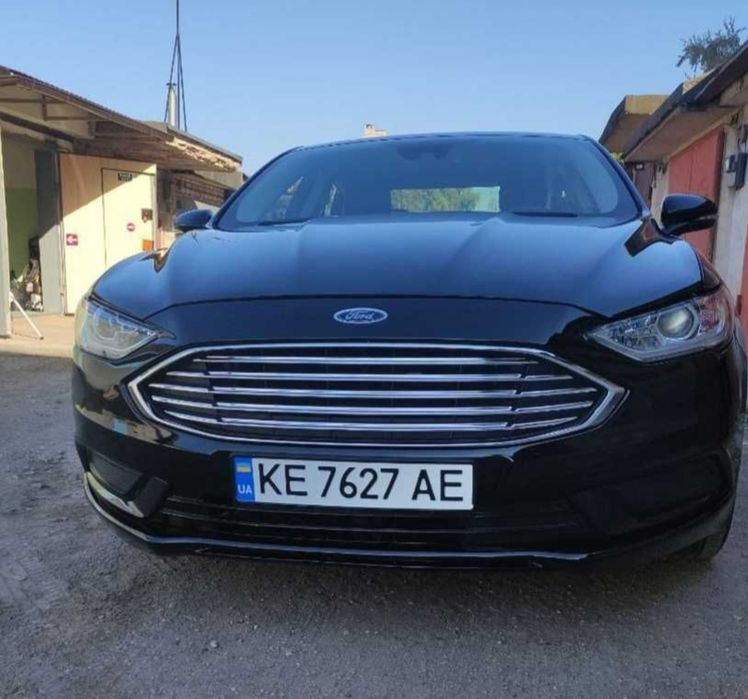 Продам   Ford fusion SE 2017