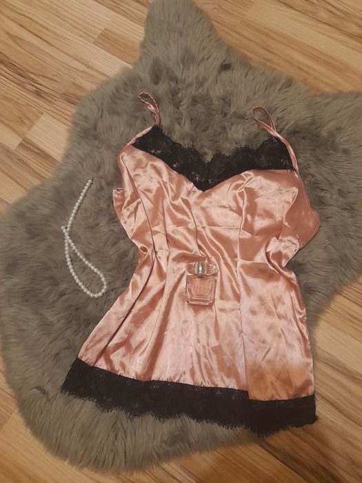 Sexi satynowa koszula piżamowa rozm L